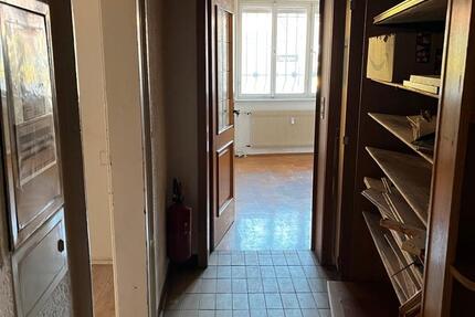 Wohnung Böblingen - 1 Zimmer, 50 m&sup2;, 600&euro; | Angebot:26268904