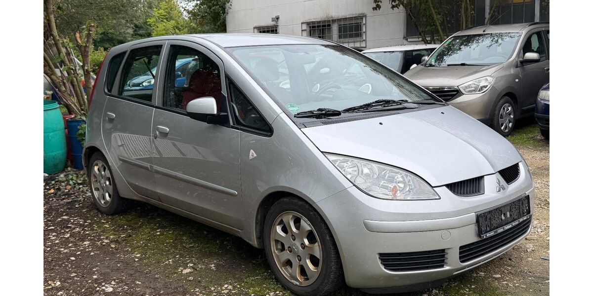 Mitsubishi Colt 210.000 km 1.150 &euro; Wendlingen 73240