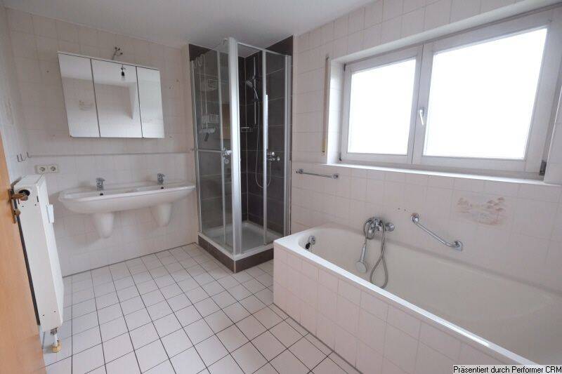 Etagenwohnung Remseck Aldingen - 4 Zimmer, 109 m&sup2;, 415.000&euro; | Angebot:26815624