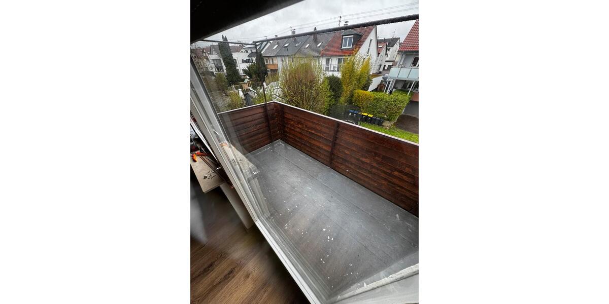Dachgeschoßwohnung Stuttgart Hedelfingen - 3 Zimmer, 60 m&sup2;, 700&euro; | Angebot:26320975