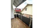 Sehr gut ausgestattetes Einfamilienhaus mit EBK, Balkon und sonniger Gartenterrasse