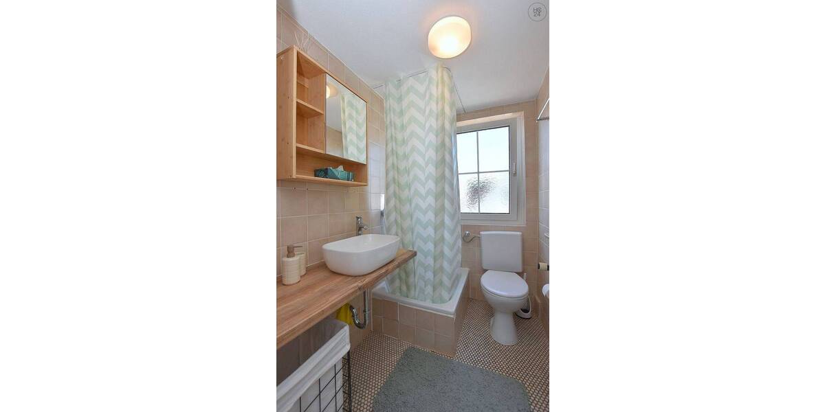 Etagenwohnung Fellbach - 2 Zimmer, 50 m&sup2;, 1.350&euro; | Angebot:23970057