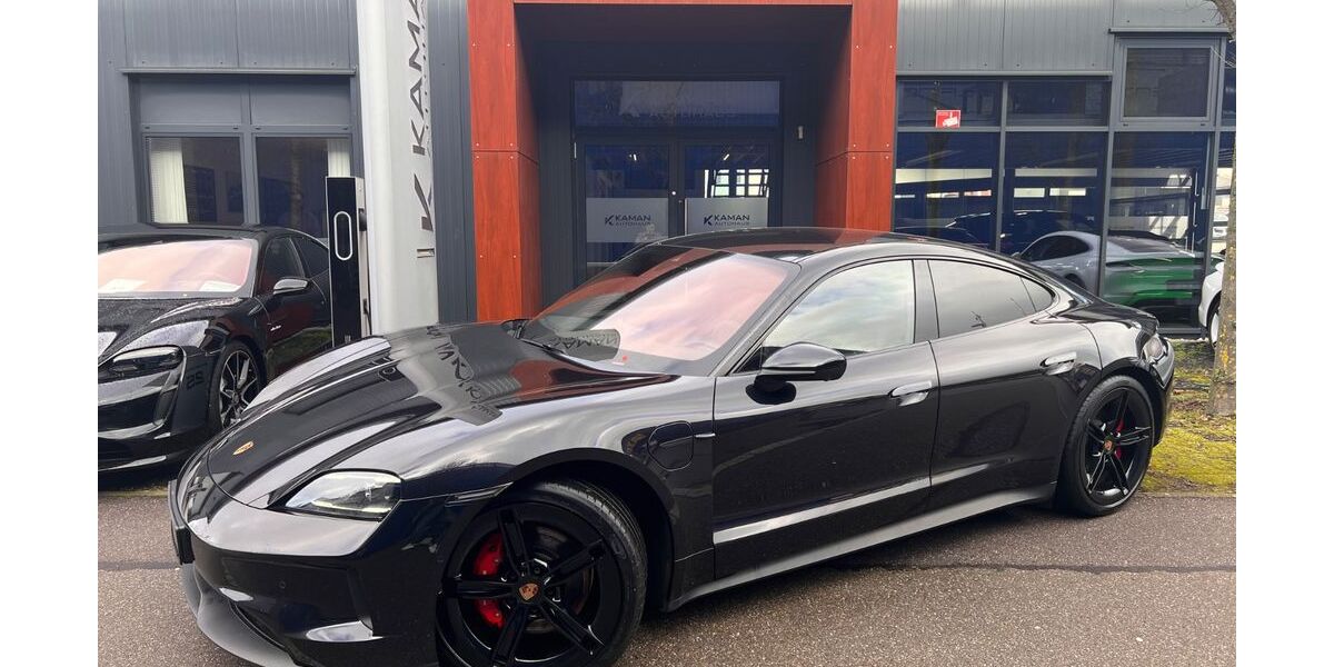 Porsche Taycan 29.700 km 96.400 &euro; Sindelfingen 71065