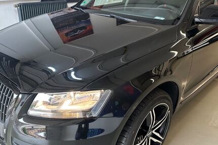 Audi Q5 282.512 km 7.490 € LEONBERG 71229