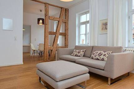 Wohnung Stuttgart Weilimdorf - 2 Zimmer, 60 m&sup2;, 1.600&euro; | Angebot:26190525