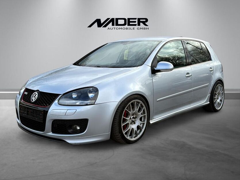 VW Golf 267.000 km 7.990 € Weinstadt 71384