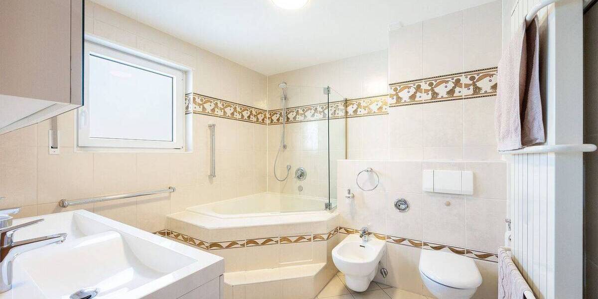 Etagenwohnung Tamm - 3 Zimmer, 135 m&sup2;, 475.000&euro; | Angebot:26080610