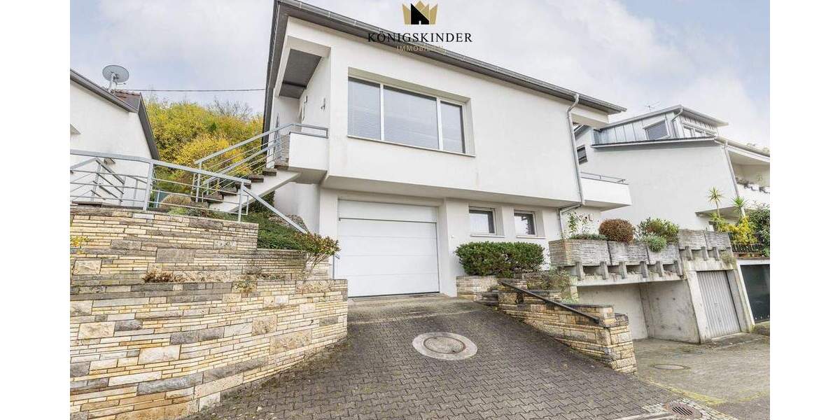 Einfamilienhaus Wernau - 8 Zimmer, 255 m&sup2;, 790.000&euro; | Angebot:25732002