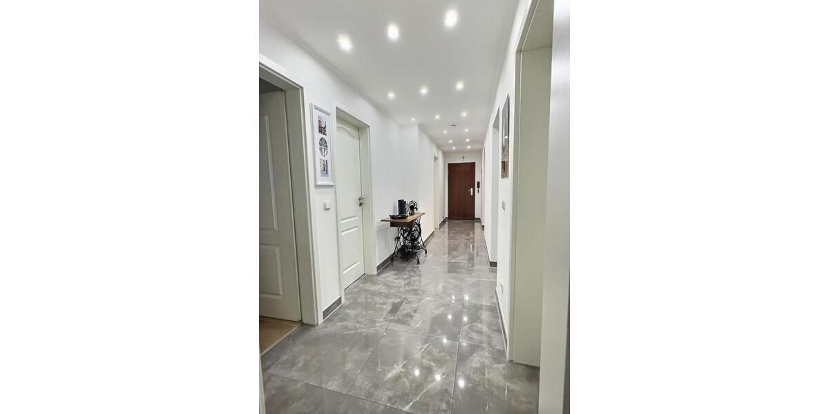 Erdgeschoßwohnung Ludwigsburg Pflugfelden - 4 Zimmer, 99 m&sup2;, 480.000&euro; | Angebot:26276661