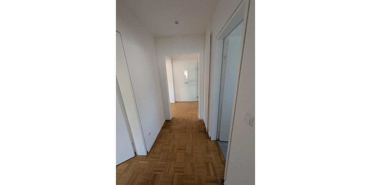 Etagenwohnung Kornwestheim - 3.5 Zimmer, 82 m&sup2;, 1.490&euro; | Angebot:26395526
