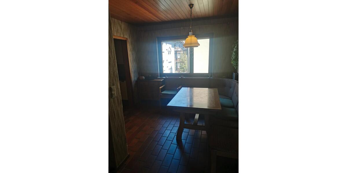Etagenwohnung Ludwigsburg - 3.5 Zimmer, 80 m&sup2;, 290.000&euro; | Angebot:26941693