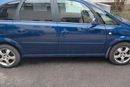 Opel Meriva 169.000 km 2.400 &euro; Stuttgart 70567
