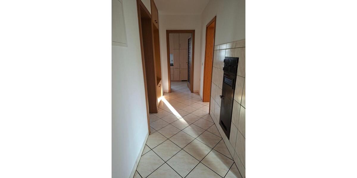 Etagenwohnung Esslingen am Neckar Hegensberg - 3 Zimmer, 74 m&sup2;, 900&euro; | Angebot:25043285