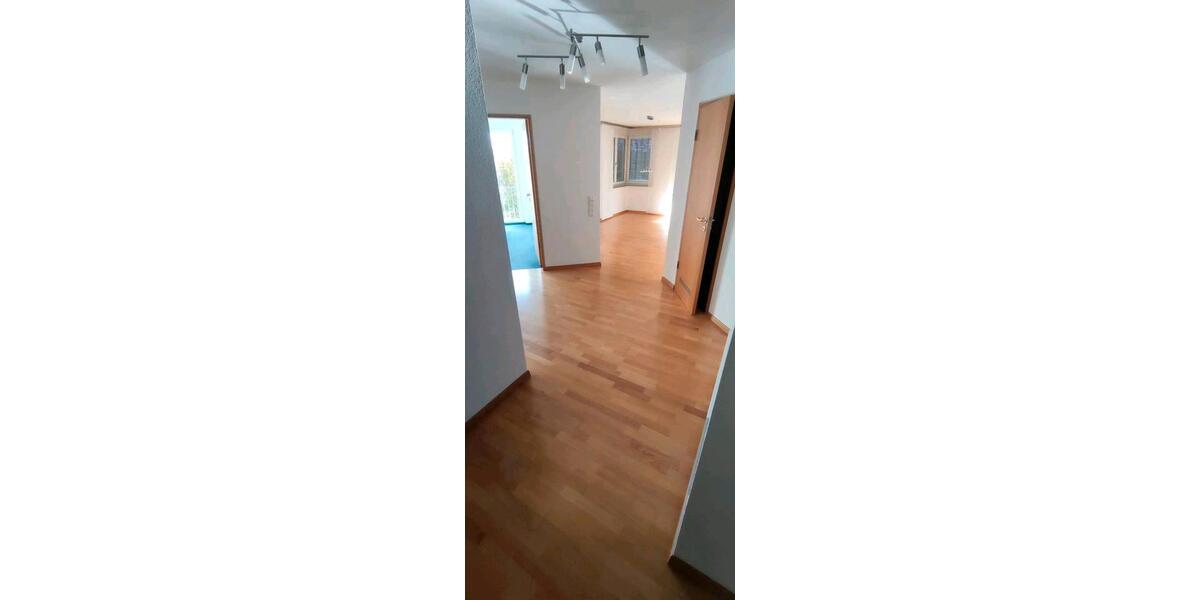 Etagenwohnung Filderstadt - 4 Zimmer, 95 m&sup2;, 404.000&euro; | Angebot:26358681