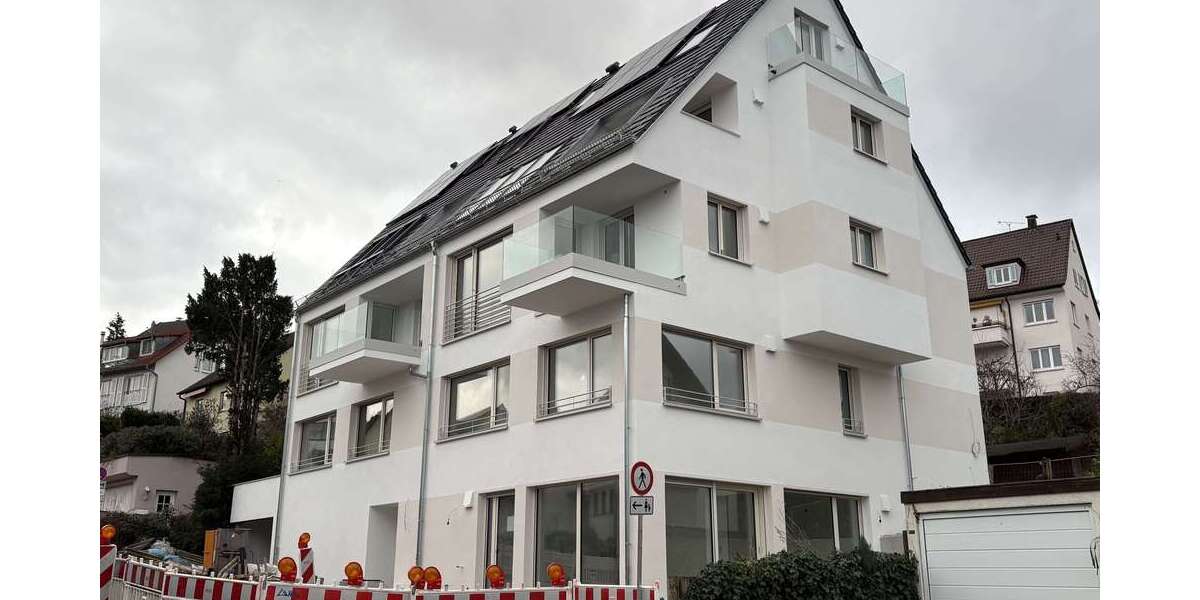 Wohnung zum Mieten in Stuttgart 2.300 € 92 m² 3.5 zimmer