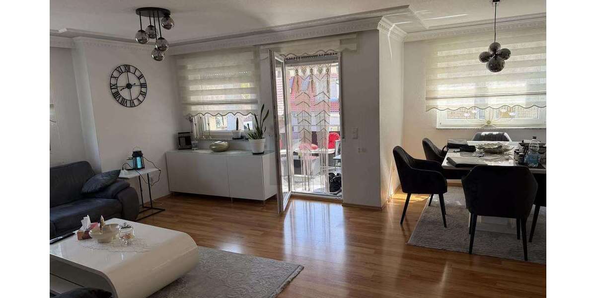 Etagenwohnung Stuttgart Zuffenhausen - 4 Zimmer, 104 m&sup2;, 700.000&euro; | Angebot:27351912