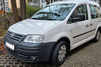 VW Caddy 155.000 km 3.900 &euro; Stuttgart 70374