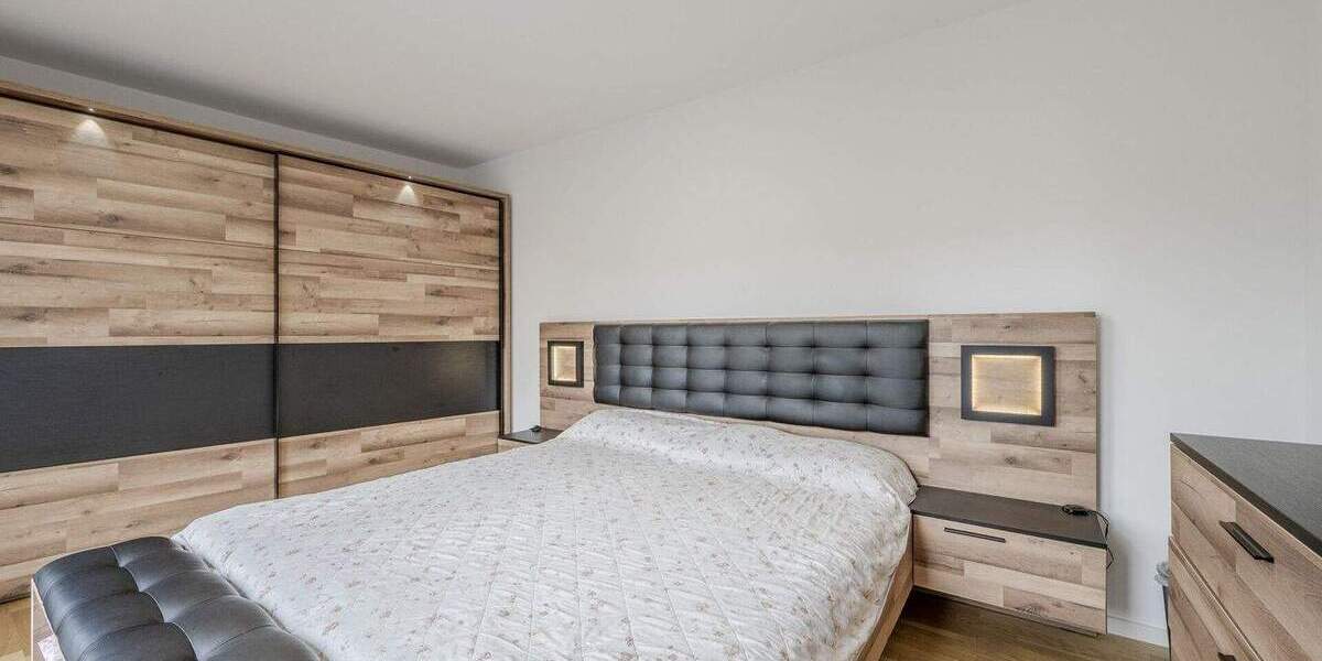 Etagenwohnung Stuttgart / Zuffenhausen Zuffenhausen - 3 Zimmer, 95 m&sup2;, 549.000&euro; | Angebot:25704153
