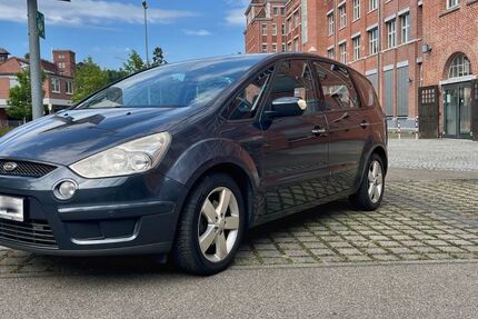 Ford S-Max 319.400 km 1.100 &euro; Backnang 71522
