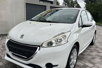 Peugeot 208 161.000 km 3.900 &euro; Backnang 71522