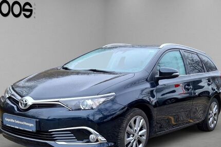 Toyota Auris 115.119 km 11.990 &euro; Nürtingen 72622