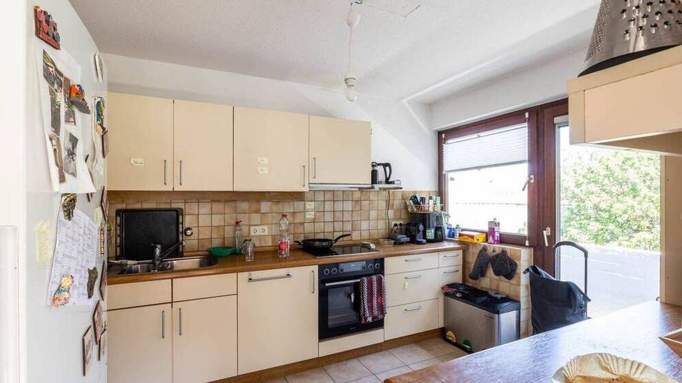 Liebevoll gepflegtes Drei-Parteienhaus in ruhiger Wohnlage