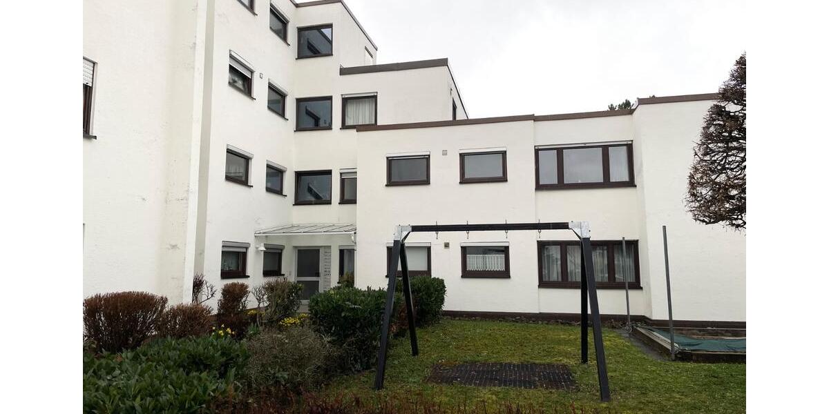 Hochparterre Metzingen - 4.5 Zimmer, 104 m&sup2;, 360.000&euro; | Angebot:26927355