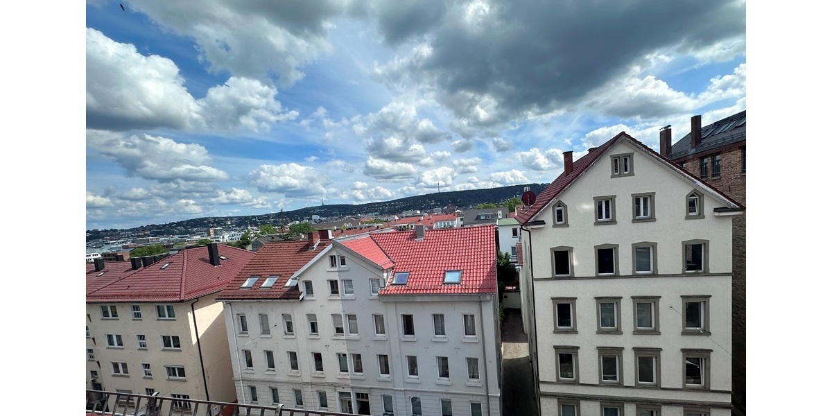 3 Zi.-DG-Wohnung mit Fernsicht in Top Lage von Stuttgart West Nähe Hölderlinplatz - Dachgeschoßwohnung Stuttgart Stuttgart-West | Angebot:26829496