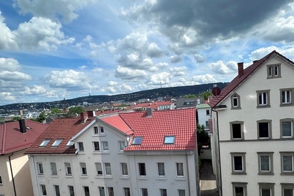 3 Zi.-DG-Wohnung mit Fernsicht in Top Lage von Stuttgart West Nähe Hölderlinplatz - Wohnung Stuttgart Stuttgart-West | Angebot:26829496