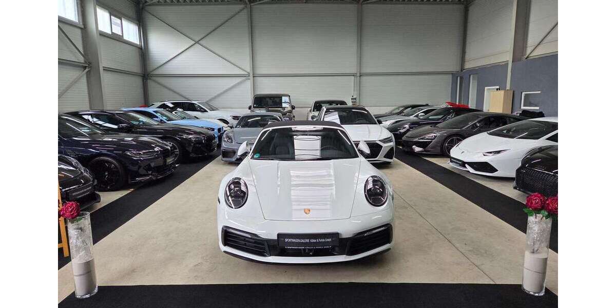 Porsche 911 3.936 km 137.989 &euro; Korb 71404