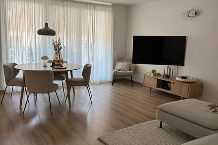 Moderne 3-Zimmer-Wohnung m. Balkon, Aufzug, TG. in zentraler Lage 3 zimmer