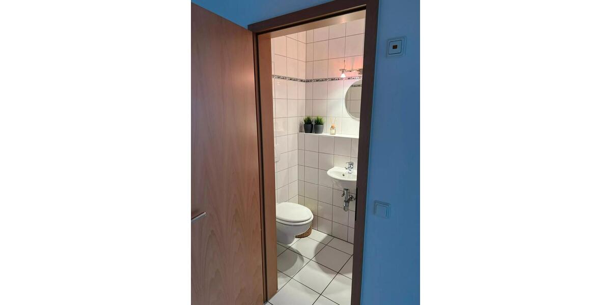 Dachgeschoßwohnung Stuttgart Stuttgart-West - 3 Zimmer, 94 m&sup2;, 1.400&euro; | Angebot:26408603