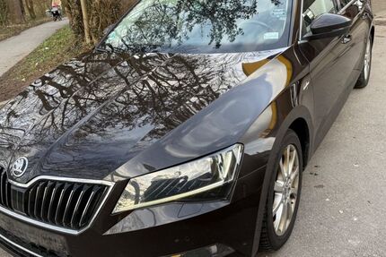 Skoda Superb 215.000 km 10.999 &euro; Filderstadt / bei Stuttgart 70794