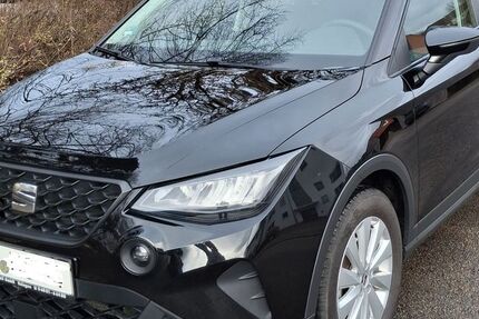 Seat Arona 31.165 km 14.400 &euro; Tübingen 72070