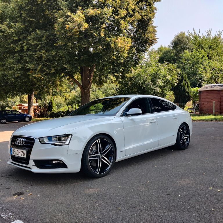 Audi A5 218.000 km 14.990 € Sindelfingen - Maichingen 71069