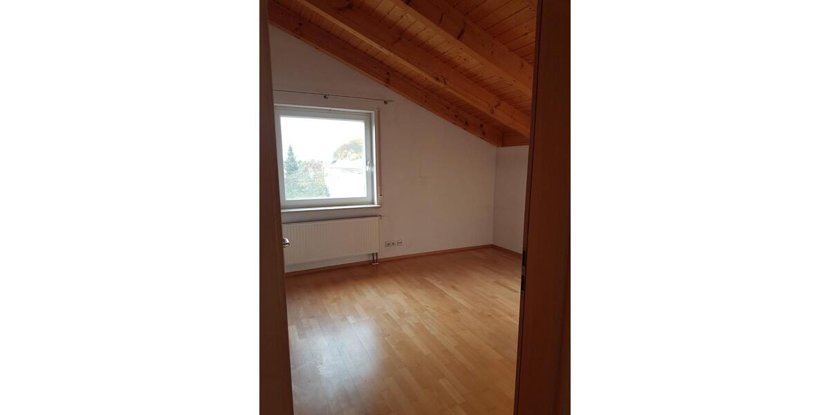 Einfamilienhaus Ebersbach an der Fils - 2 Zimmer, 148 m&sup2;, 710.000&euro; | Angebot:26606523