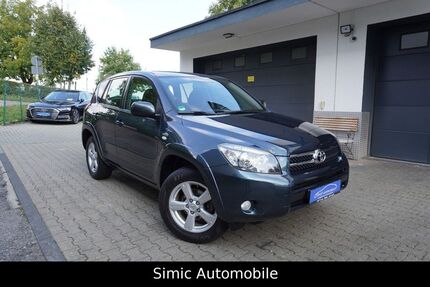 Toyota RAV 4 197.000 km 6.999 € Owen 73277