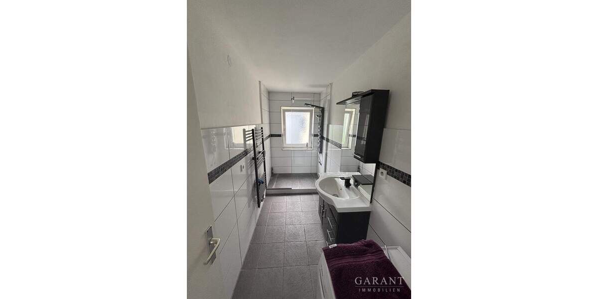 Geräumige, sonnige 5 Zimmer-Wohnung! 5 zimmer