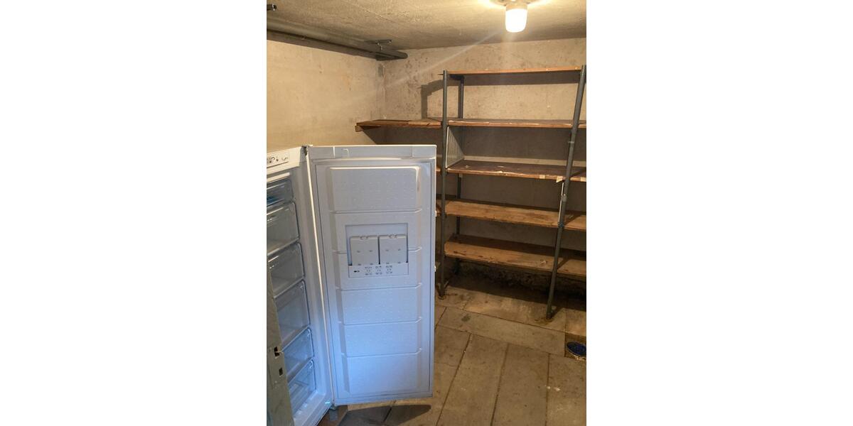 Etagenwohnung Stuttgart Neuwirtshaus - 1 Zimmer, 13 m&sup2;, 450&euro; | Angebot:25395863