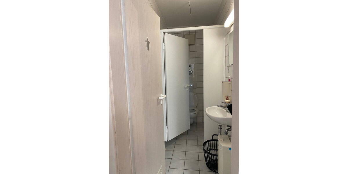 Gewerbeobjekt Böblingen - 1.050&euro; | Angebot:26274098