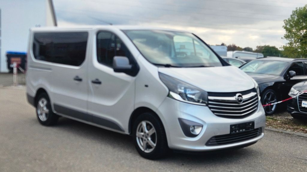 Opel Vivaro 191.500 km 12.799 € Notzingen 73274