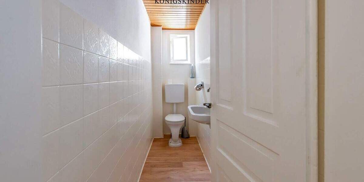 Mehrfamilienhaus, Wohnhaus Reichenbach an der Fils - 1 Zimmer, 255 m&sup2;, 549.000&euro; | Angebot:23031537