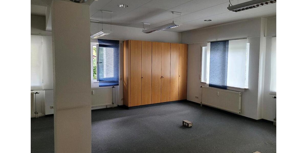 Gewerbeobjekt Metzingen - 1.300&euro; | Angebot:26543990