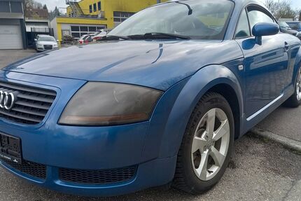 Audi TT 221.000 km 3.790 &euro; Ludwigsburg 71642