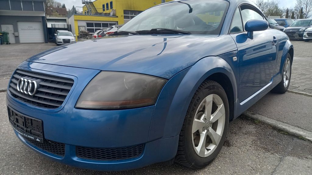 Audi TT 221.000 km 3.790 &euro; Ludwigsburg 71642