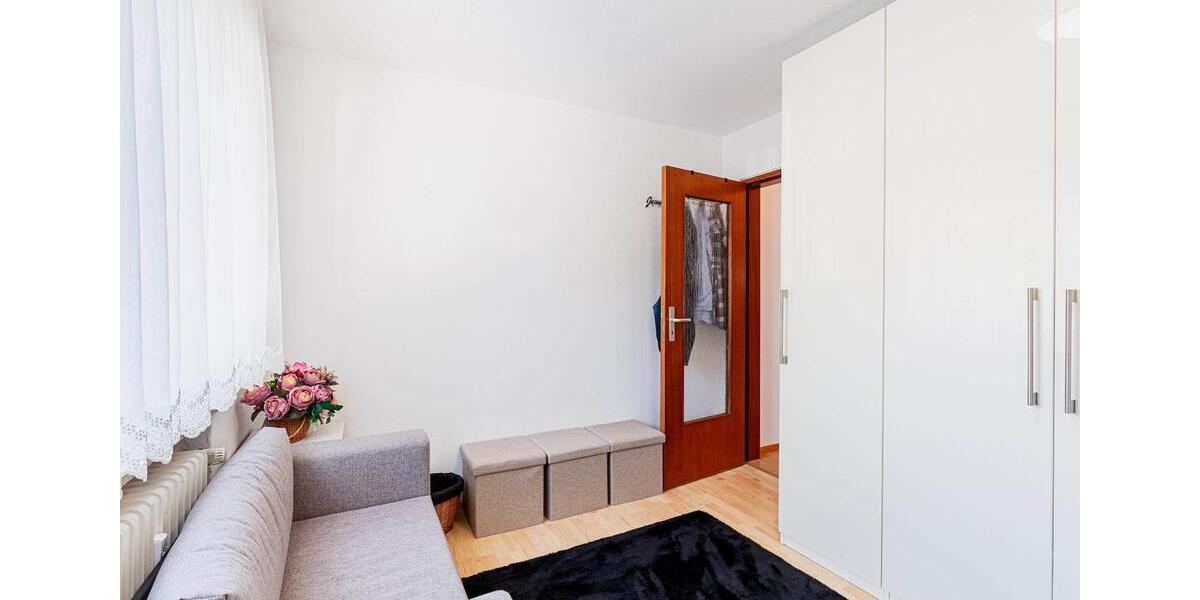 Etagenwohnung Remseck am Neckar - 3.5 Zimmer, 89 m&sup2;, 295.000&euro; | Angebot:25117824