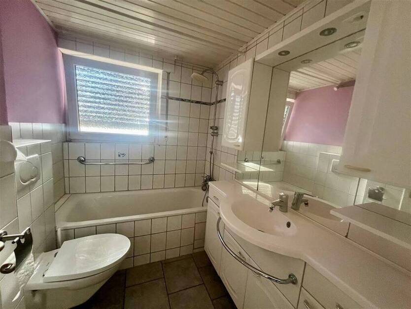 Einzigartige Dachgeschoßwohnung in Filderstadt