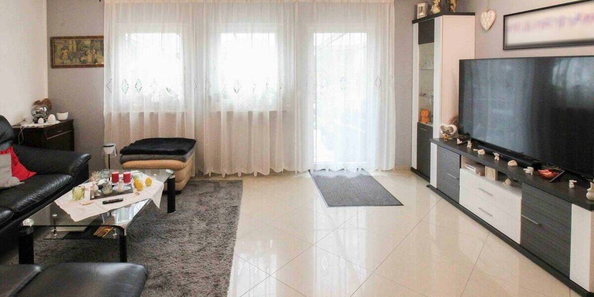 Reihenmittelhaus Korntal-Münchingen Münchingen - 5 Zimmer, 152 m&sup2;, 649.000&euro; | Angebot:26156436