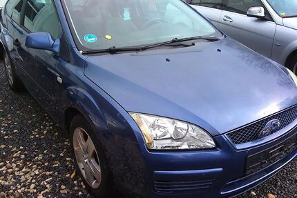 Ford Focus 213.000 km 699 € Waiblingen 71332