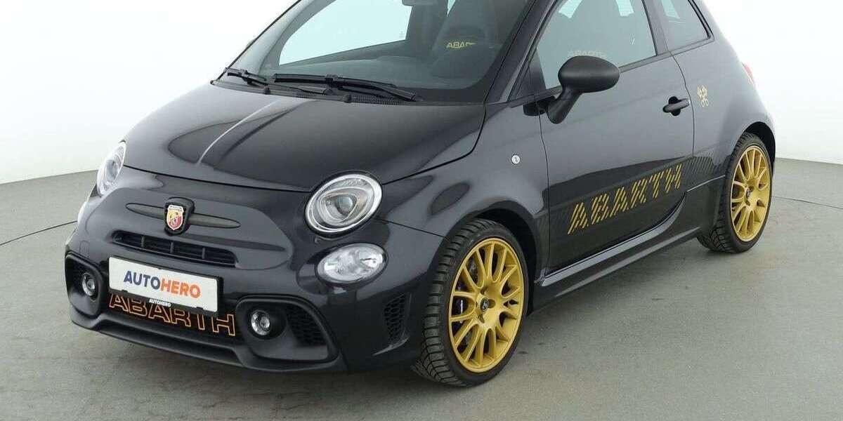 Abarth 695 16.658 km 28.520 &euro; Stuttgart 70195